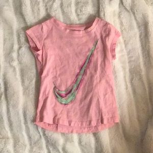 Pink girls Nike tee
